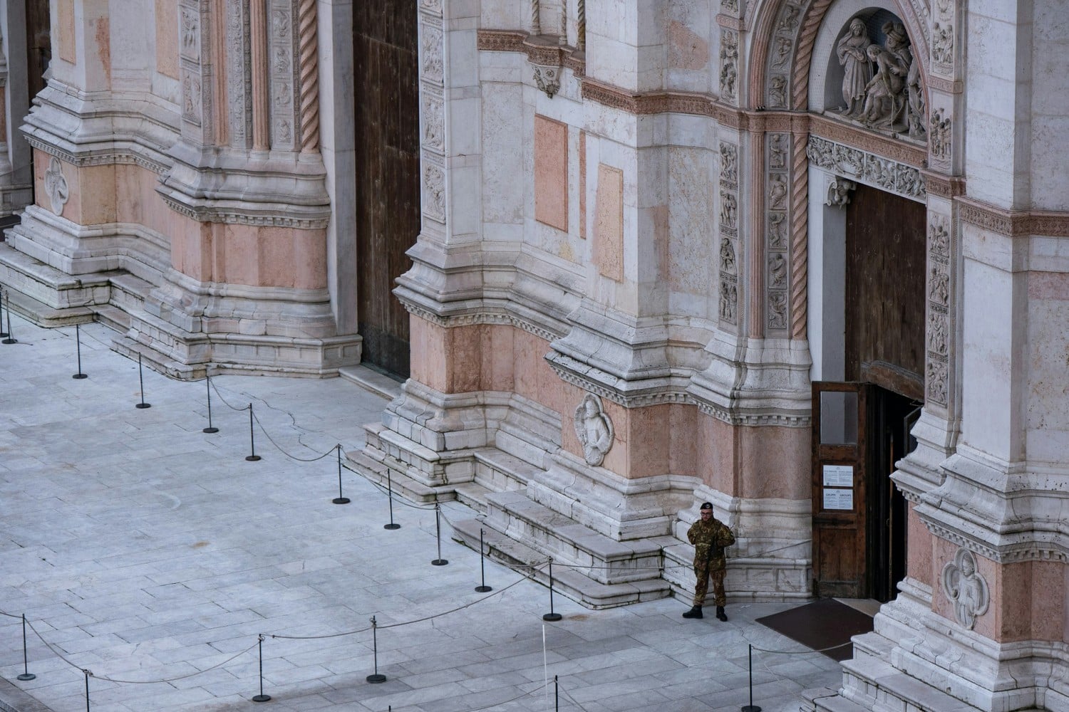 Façade de la Basilique San Petronio à Bologne