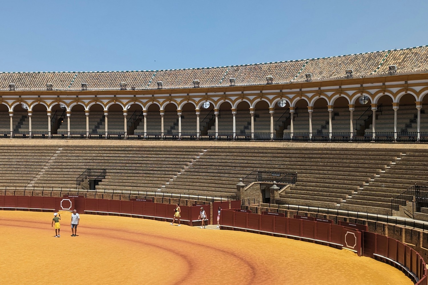 Rue typique du quartier de Triana à Séville