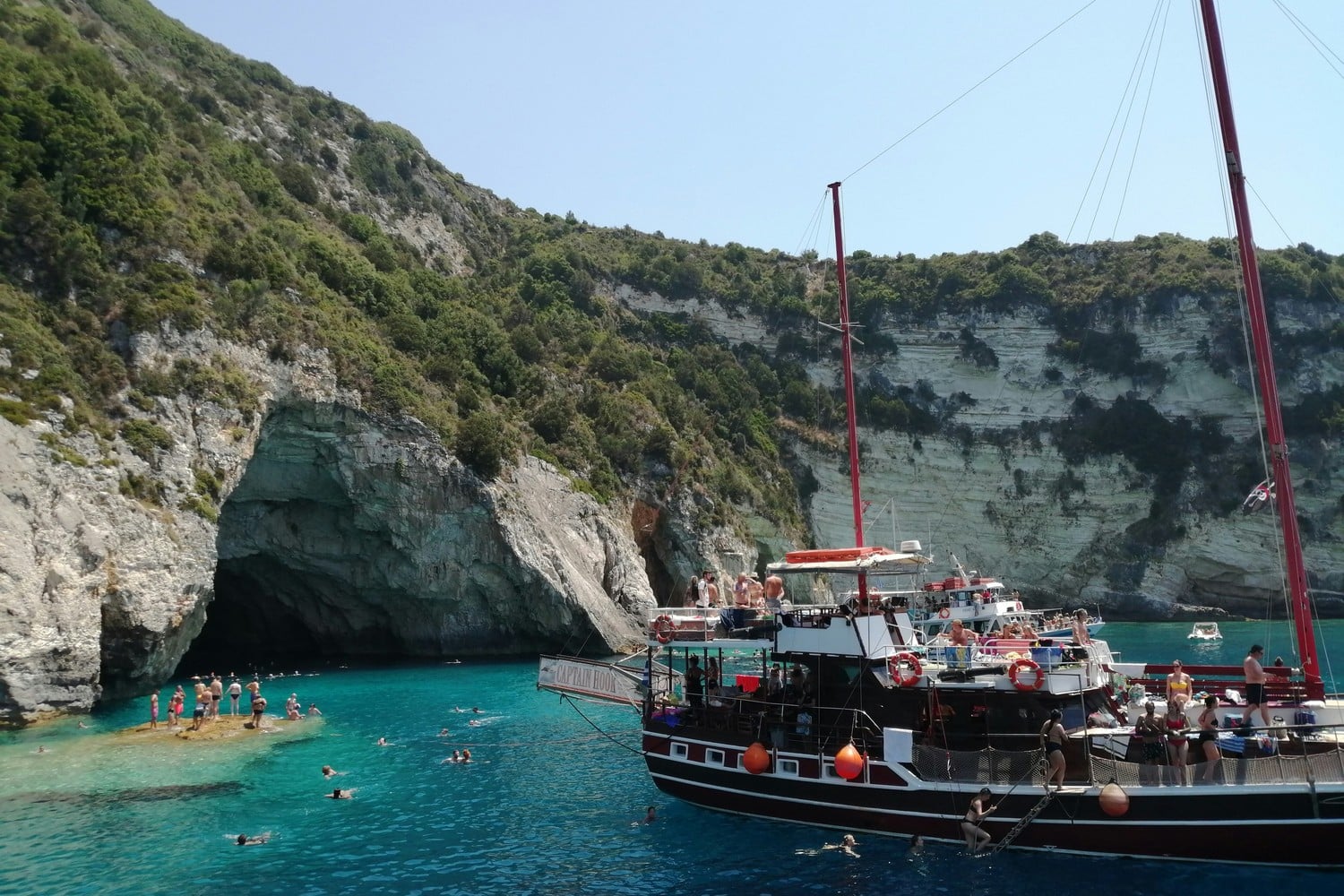 Vue des îles de Paxos et Antipaxos.