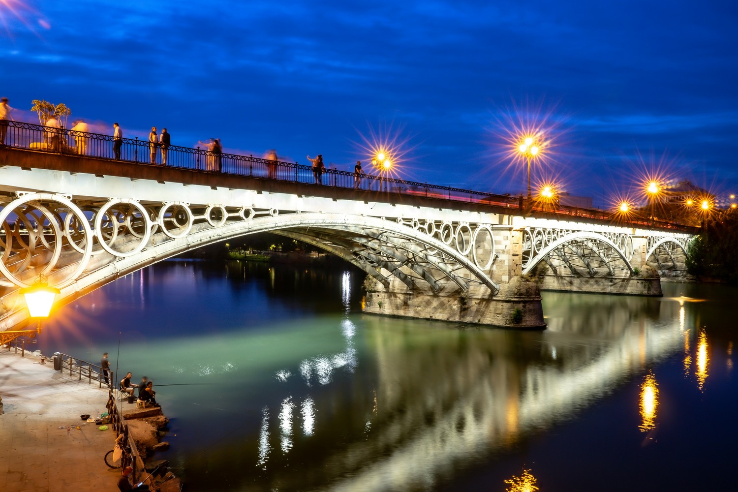 Le pont Isabel II reliant Triana à Séville
