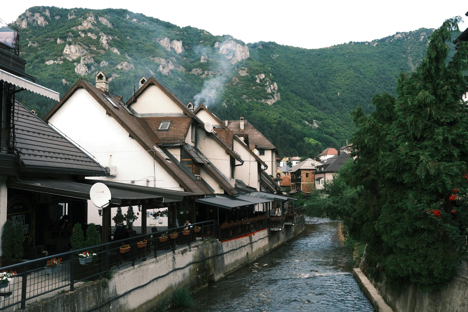 Cascades de Jajce et ville de Travnik
