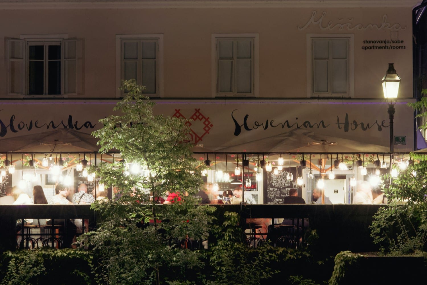 Photo du littoral slovène ou des grottes de Skocjan ou Postojna.
