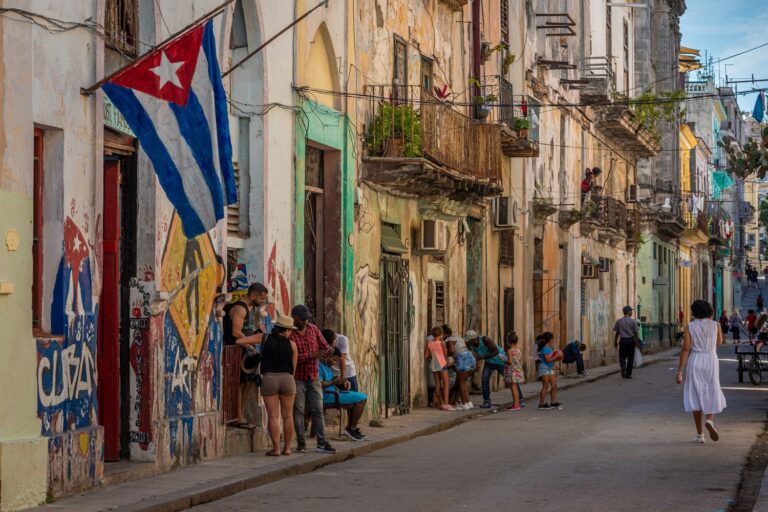 Temps de vol pour Cuba depuis Paris : durées, compagnies et conseils de trajet